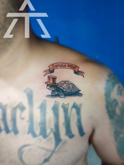 Tatuaje realizado por Alexis tattoo